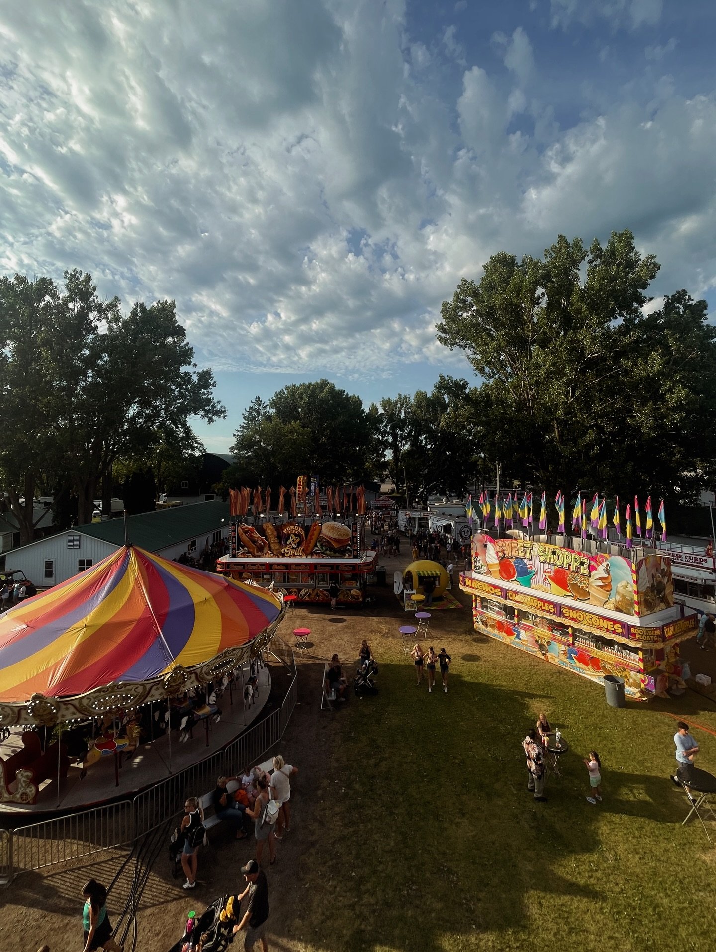 With this cold, we can&rsquo;t help but reminisce the warmer days&hellip; only 166 days until your favorite fair, some sweet lemonade, warm chocolate chip cookies, the sound of laughter &amp; more! ☀️