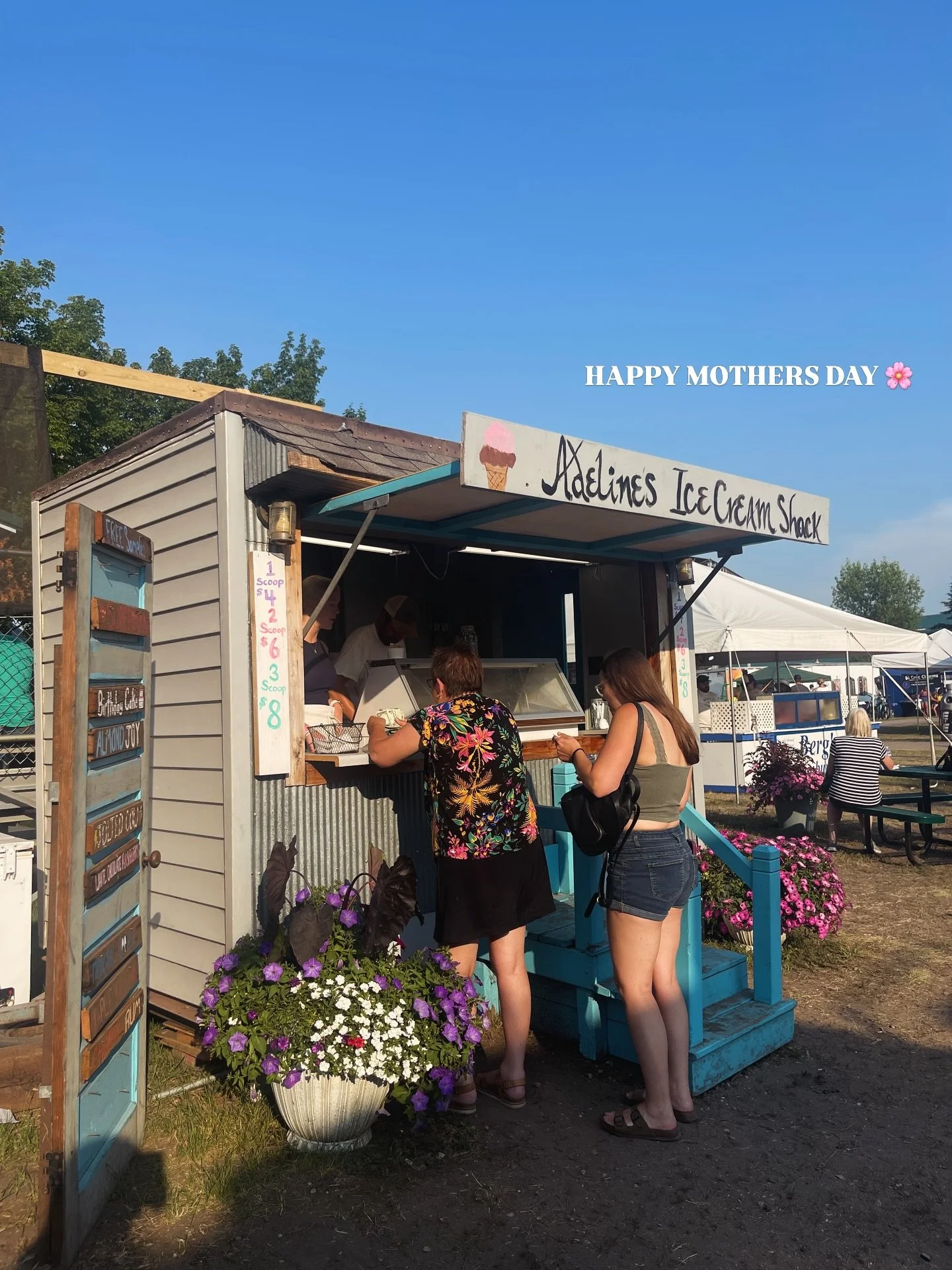 Happy Mother&rsquo;s Day to all the mamas out there (pet moms too 🐶)! We appreciate you! 🌸🩷