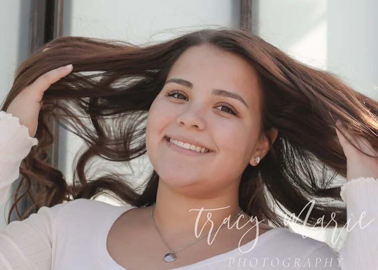 Emilia | Senior