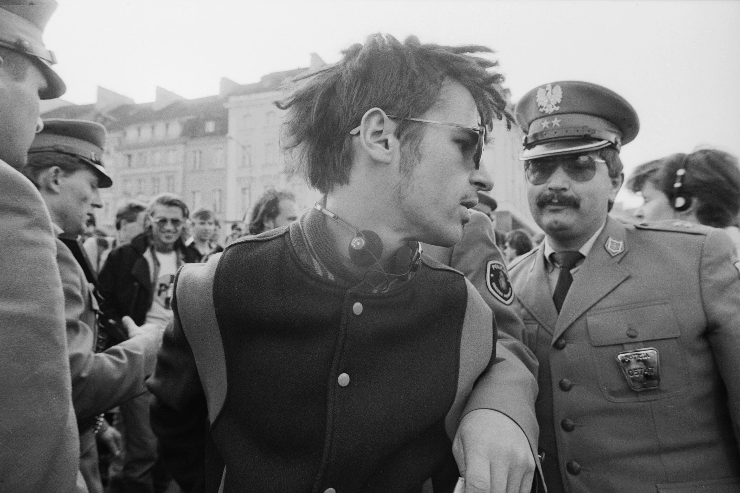 Demonstracja młodzieży przeciwko obowiązkowej służbie wojskowej. Warszawa, 1991
