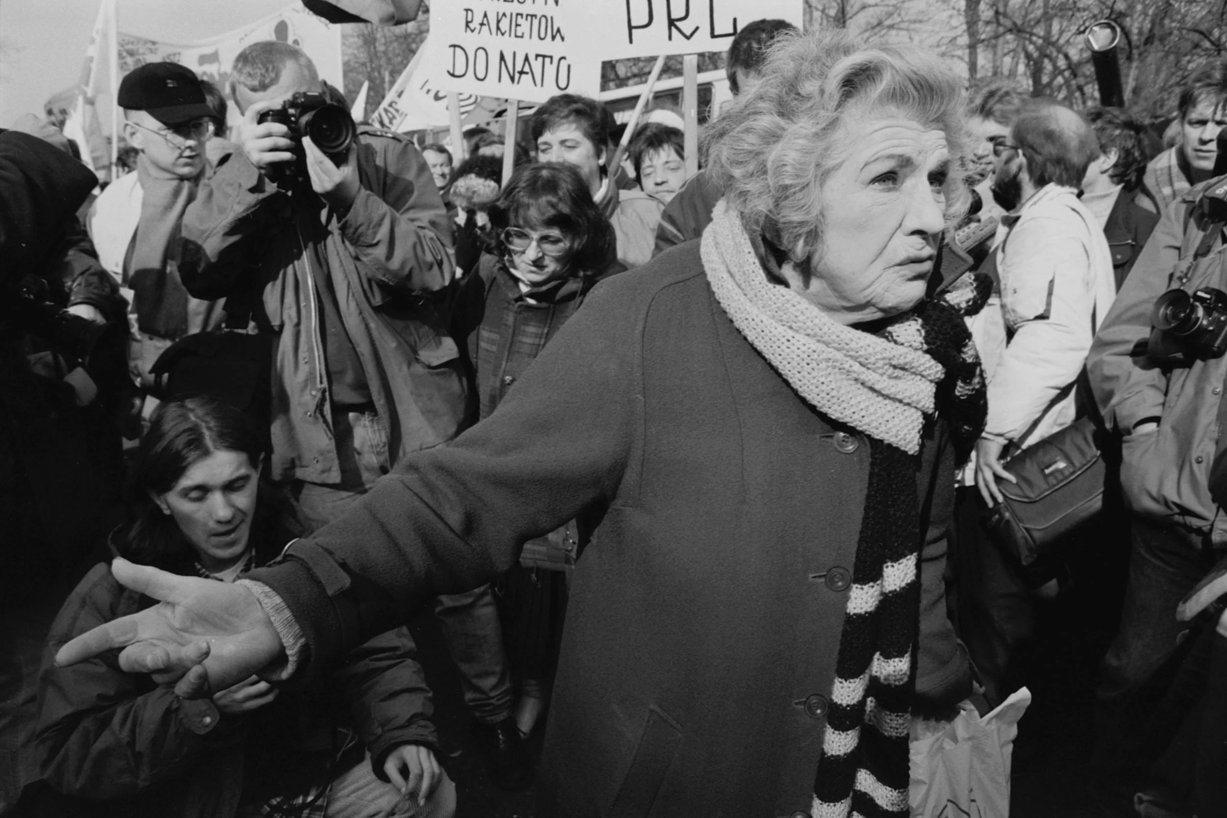 Demonstracja pracowników przemysłu zbrojeniowego. 
Warszawa, marzec 1995