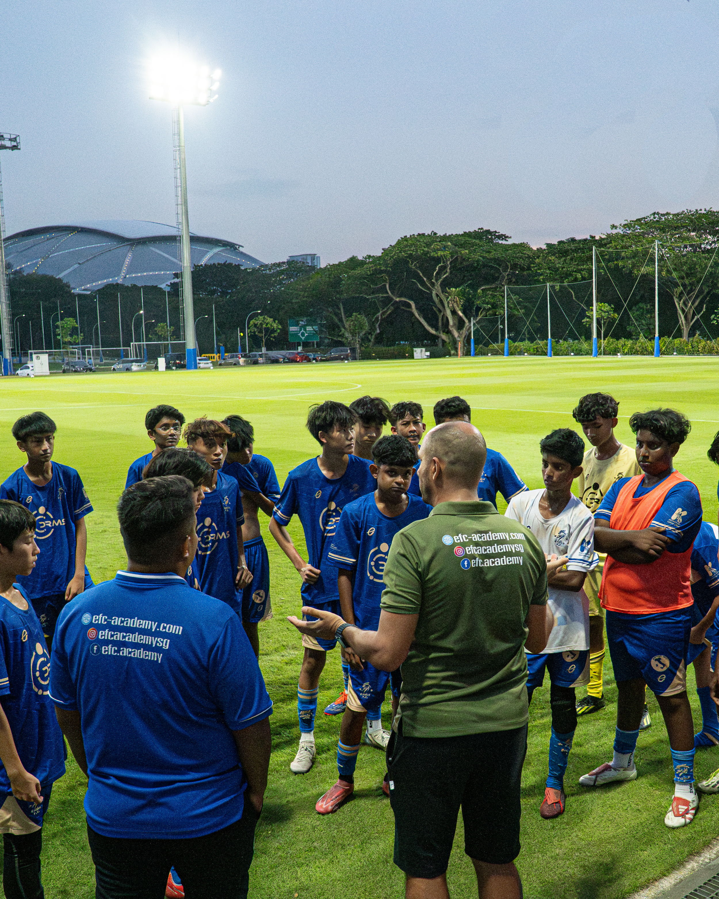 National stadium Singapore Etoile FC