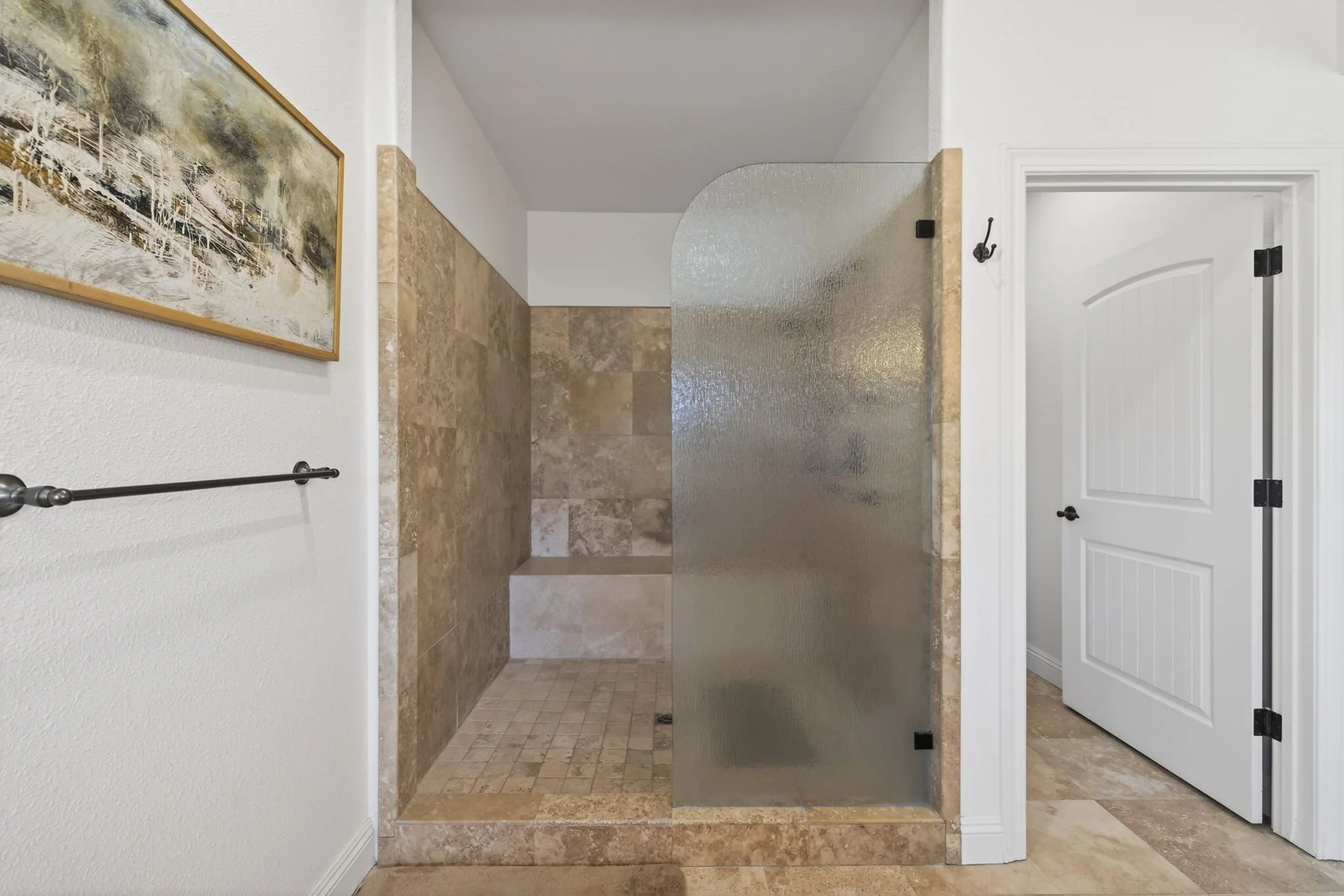 28-web-or-mls-1720 N Benton-28.jpg