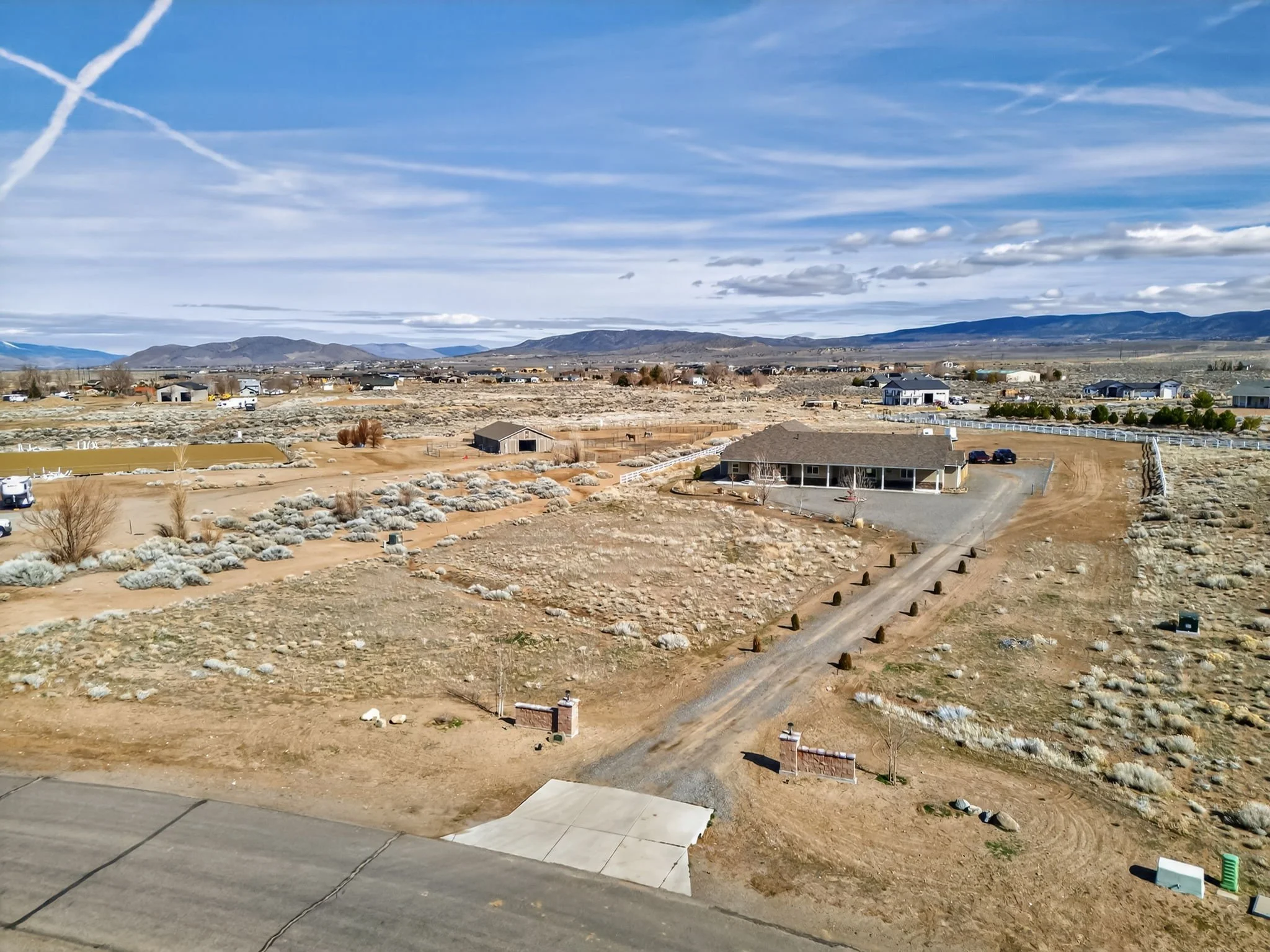 52-web-or-mls-1720 N Benton-52.jpg