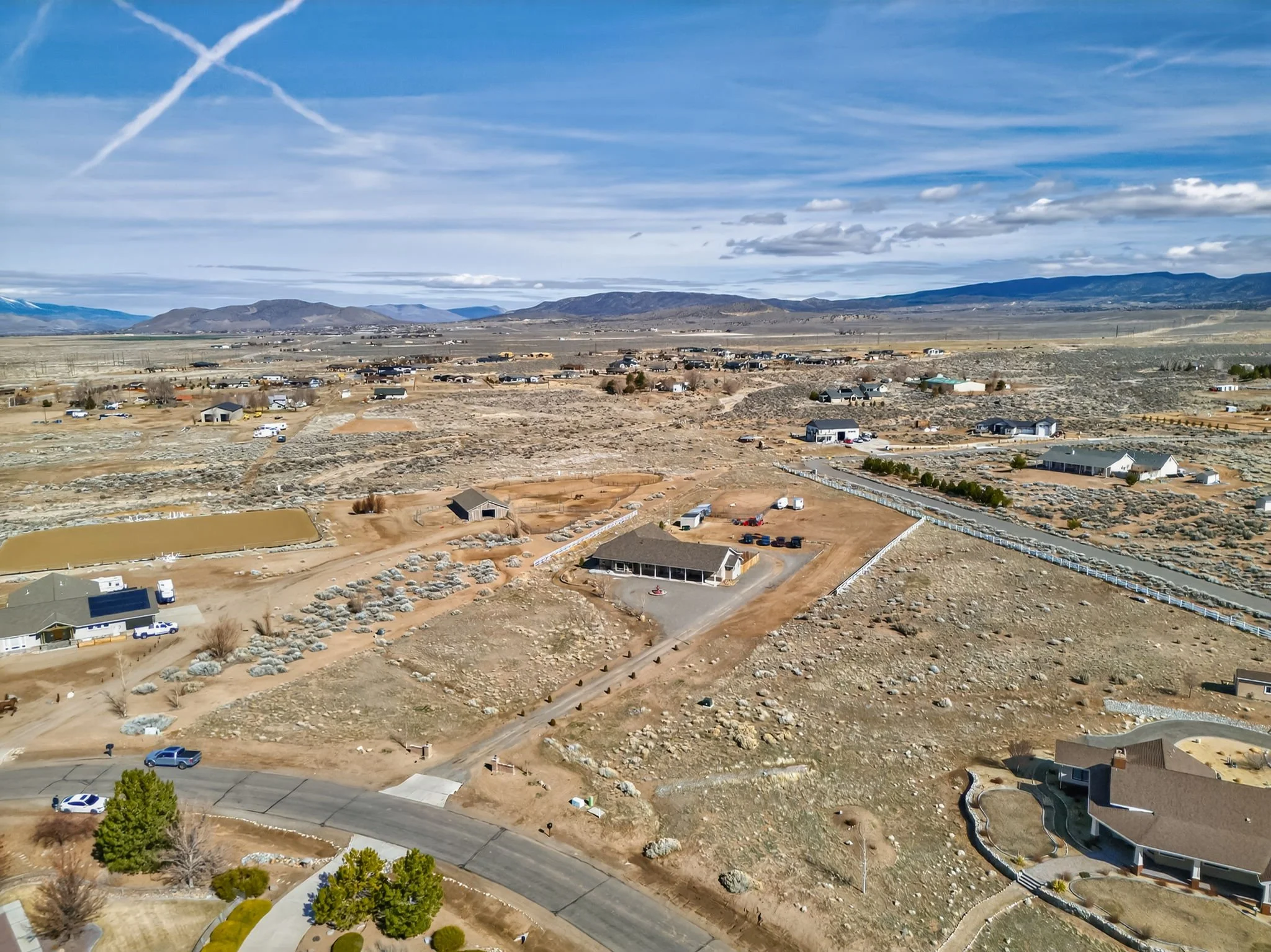 57-web-or-mls-1720 N Benton-57.jpg