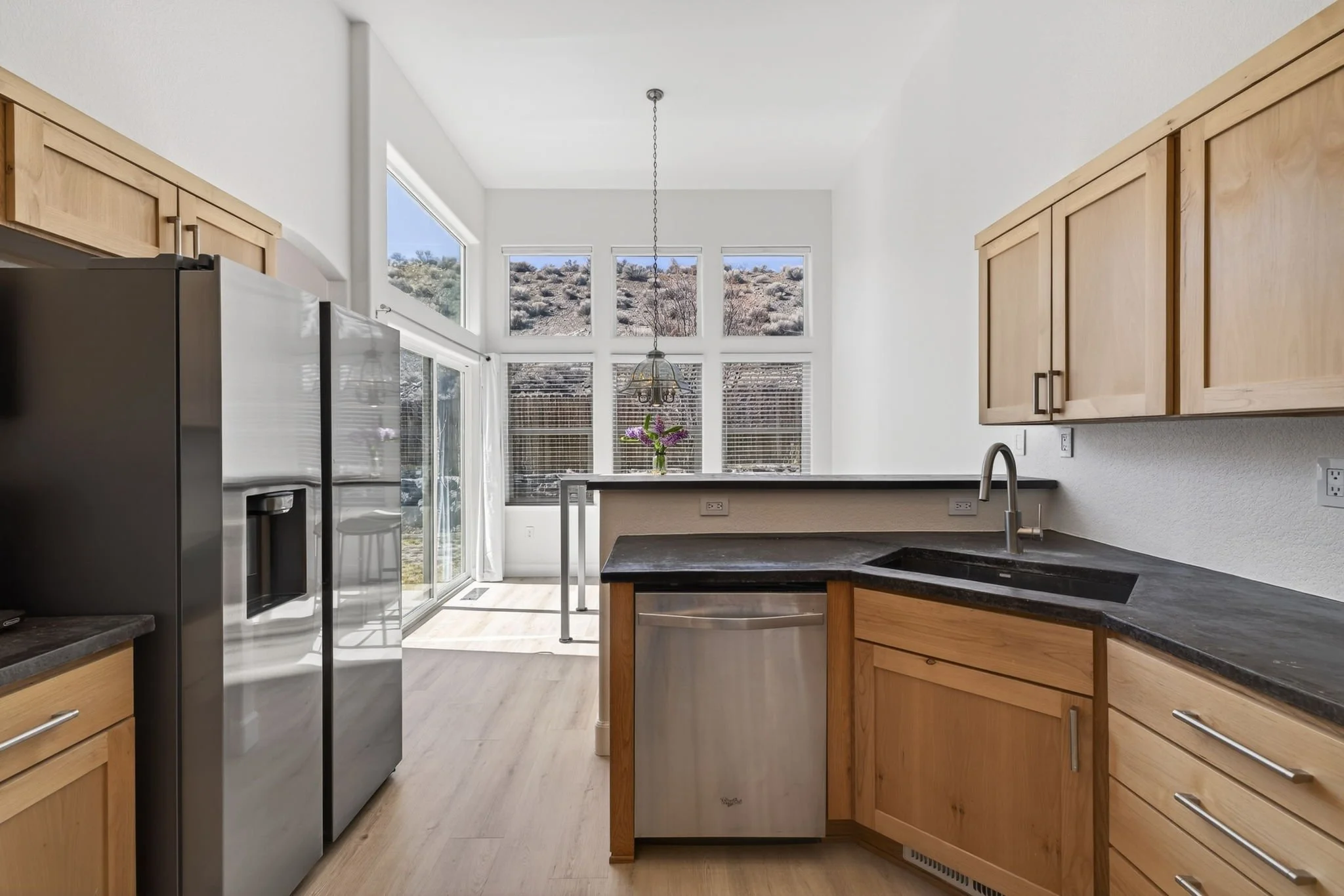 11-web-or-mls-2632 New Ridge Dr-17.jpg