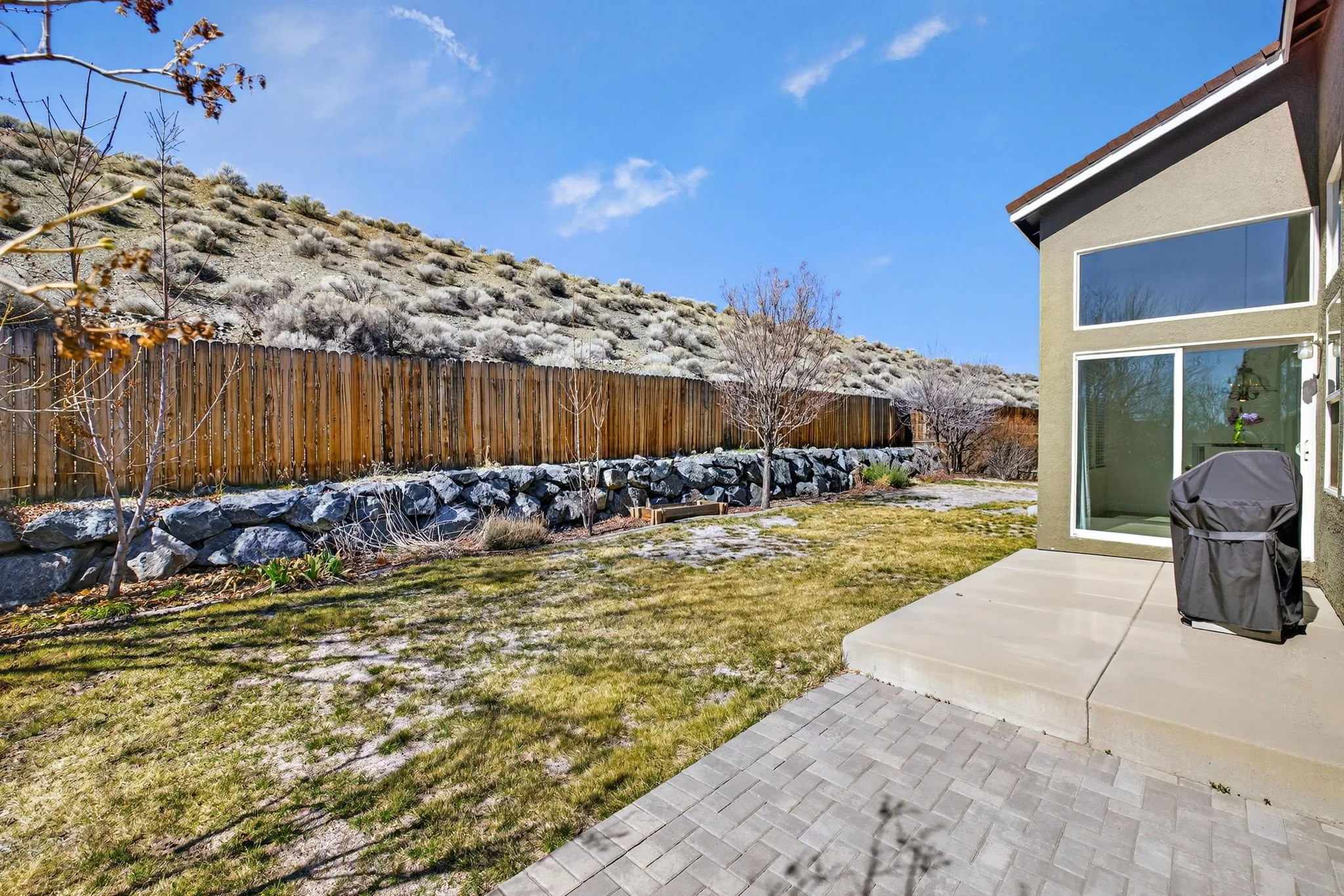 34-web-or-mls-2632 New Ridge Dr-40.jpg