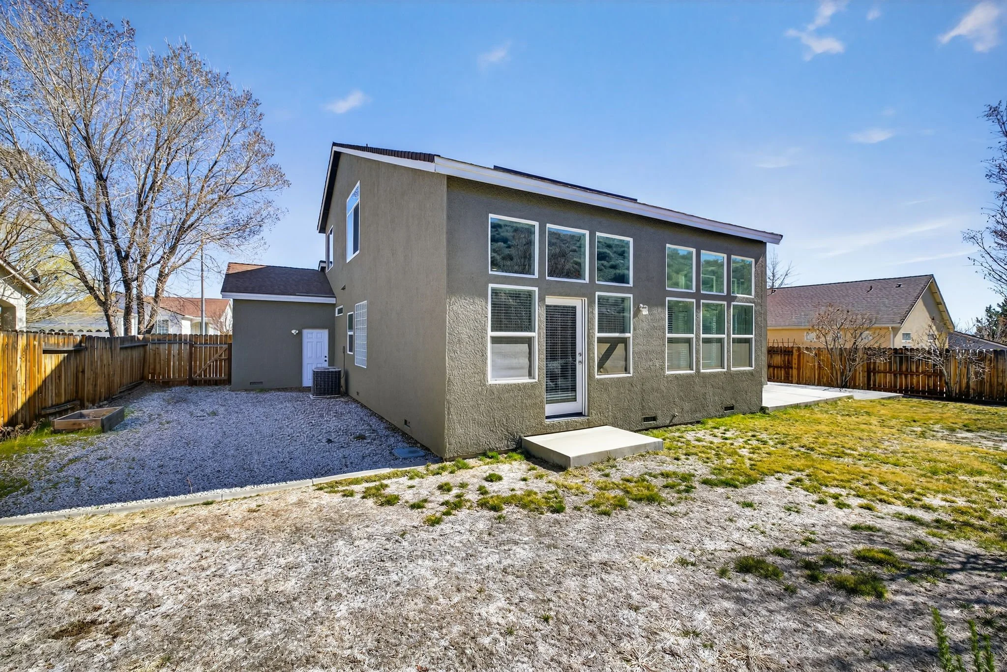 36-web-or-mls-2632 New Ridge Dr-42.jpg