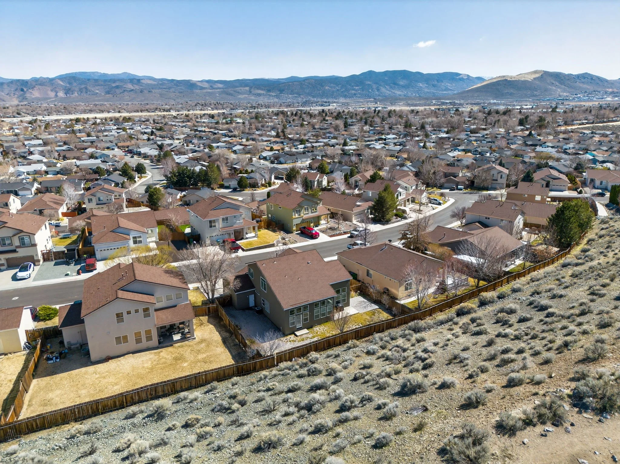 48-web-or-mls-2632 New Ridge Dr-54.jpg