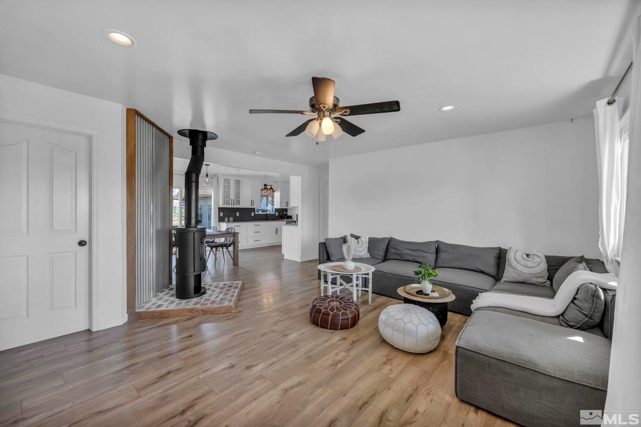 1059-tenabo-ln-gardnerville-nv-4.jpg