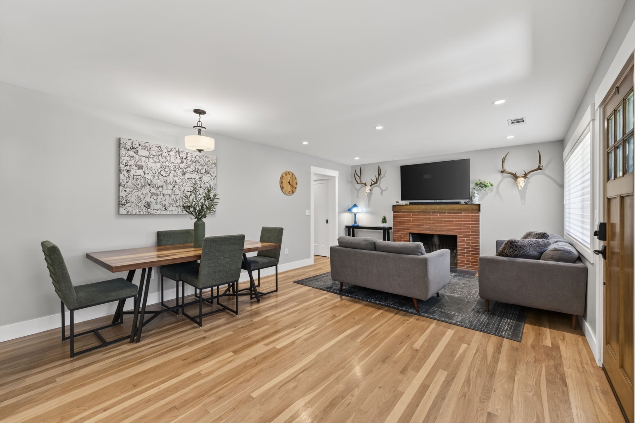 4-web-or-mls-1440 Mark Twain-4.jpg