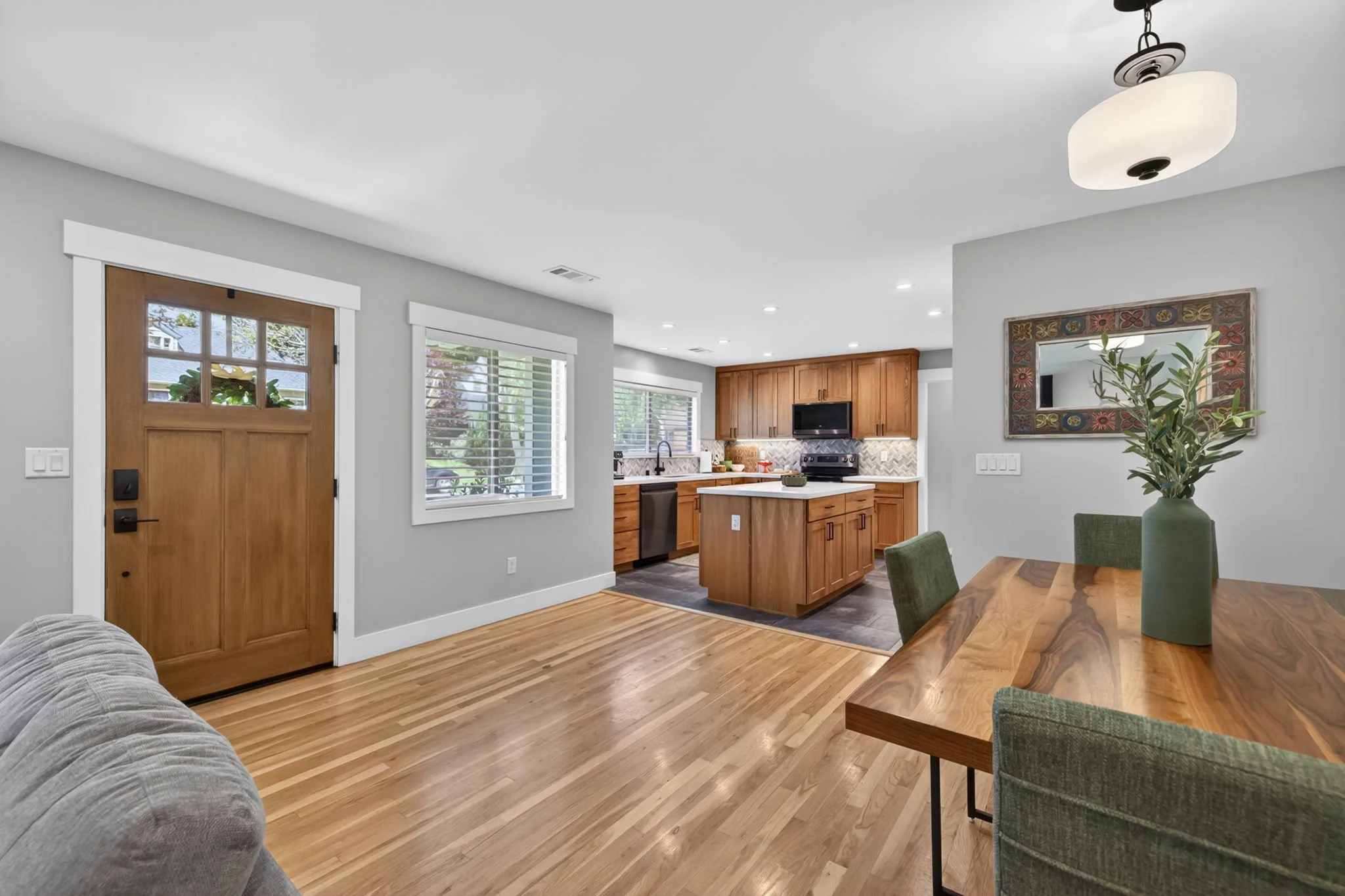 10-web-or-mls-1440 Mark Twain-10.jpg