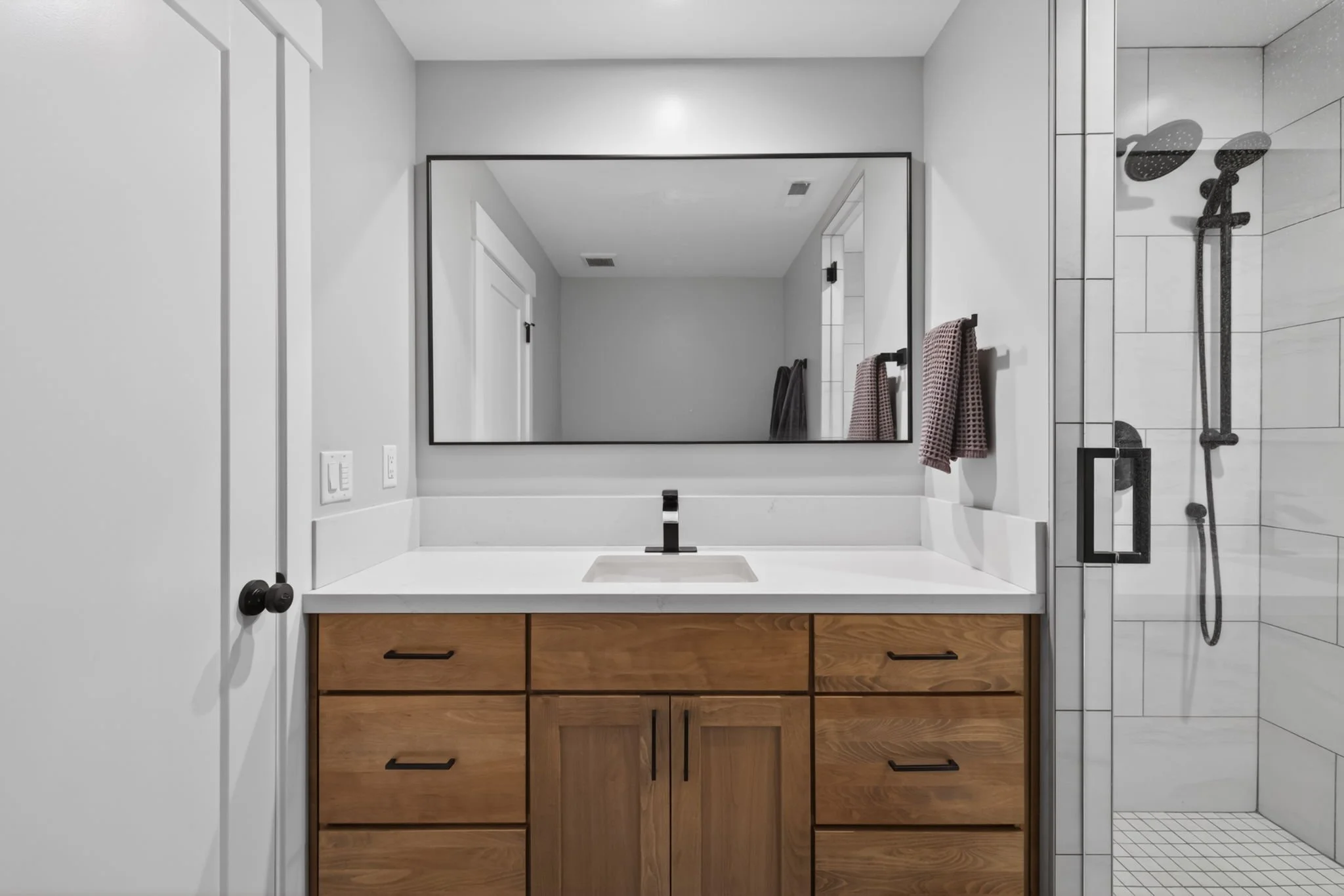 25-web-or-mls-1440 Mark Twain-25.jpg