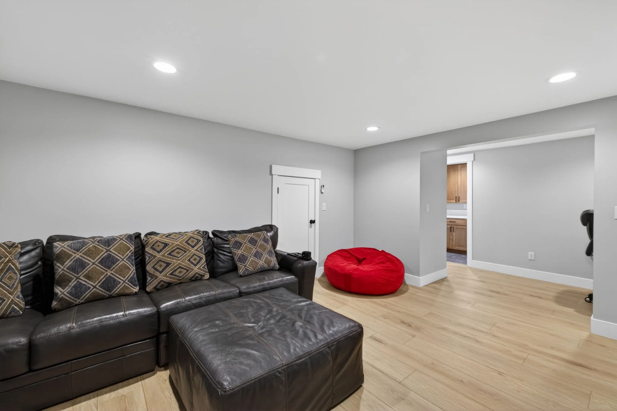 32-web-or-mls-1440 Mark Twain-32.jpg