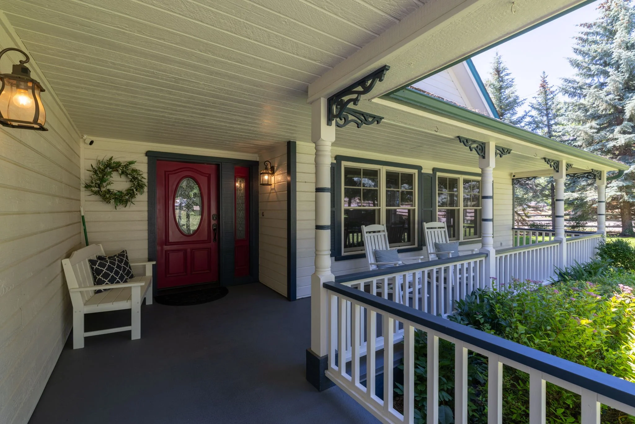 4-web-or-mls-242 Kinsey Way-4.jpg