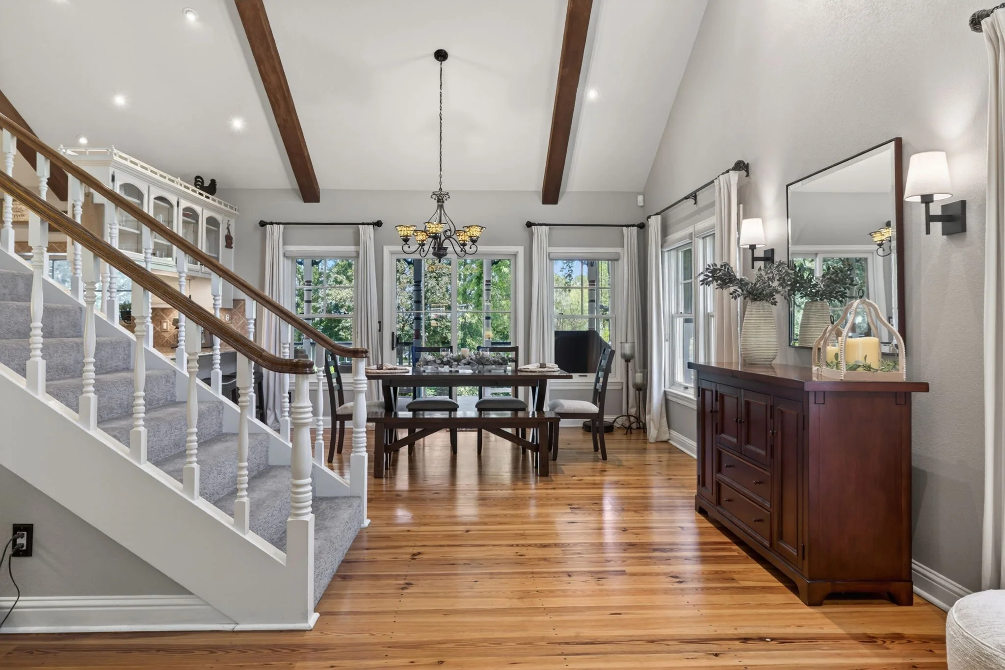 23-web-or-mls-242 Kinsey Way-23.jpg
