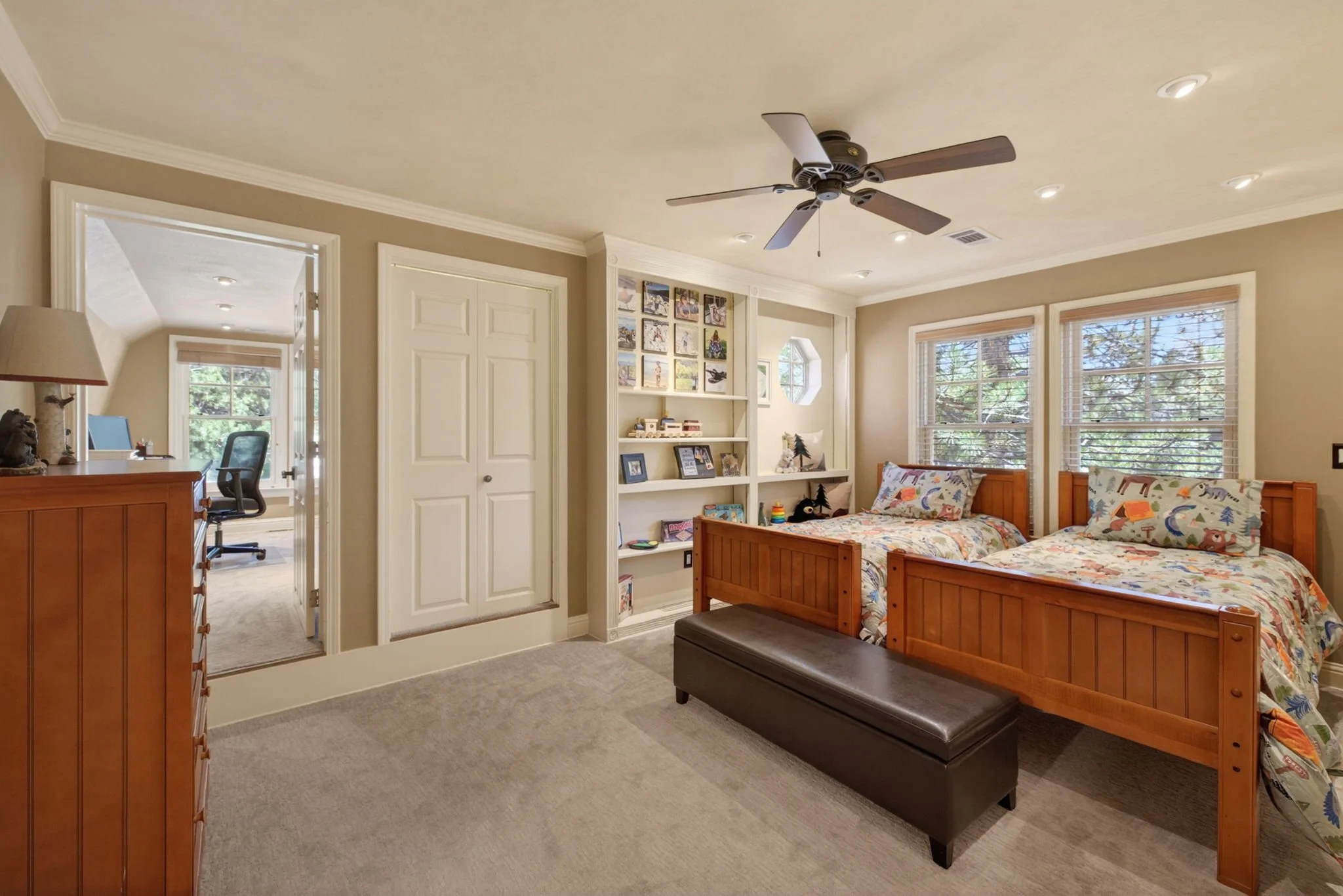42-web-or-mls-242 Kinsey Way-42.jpg