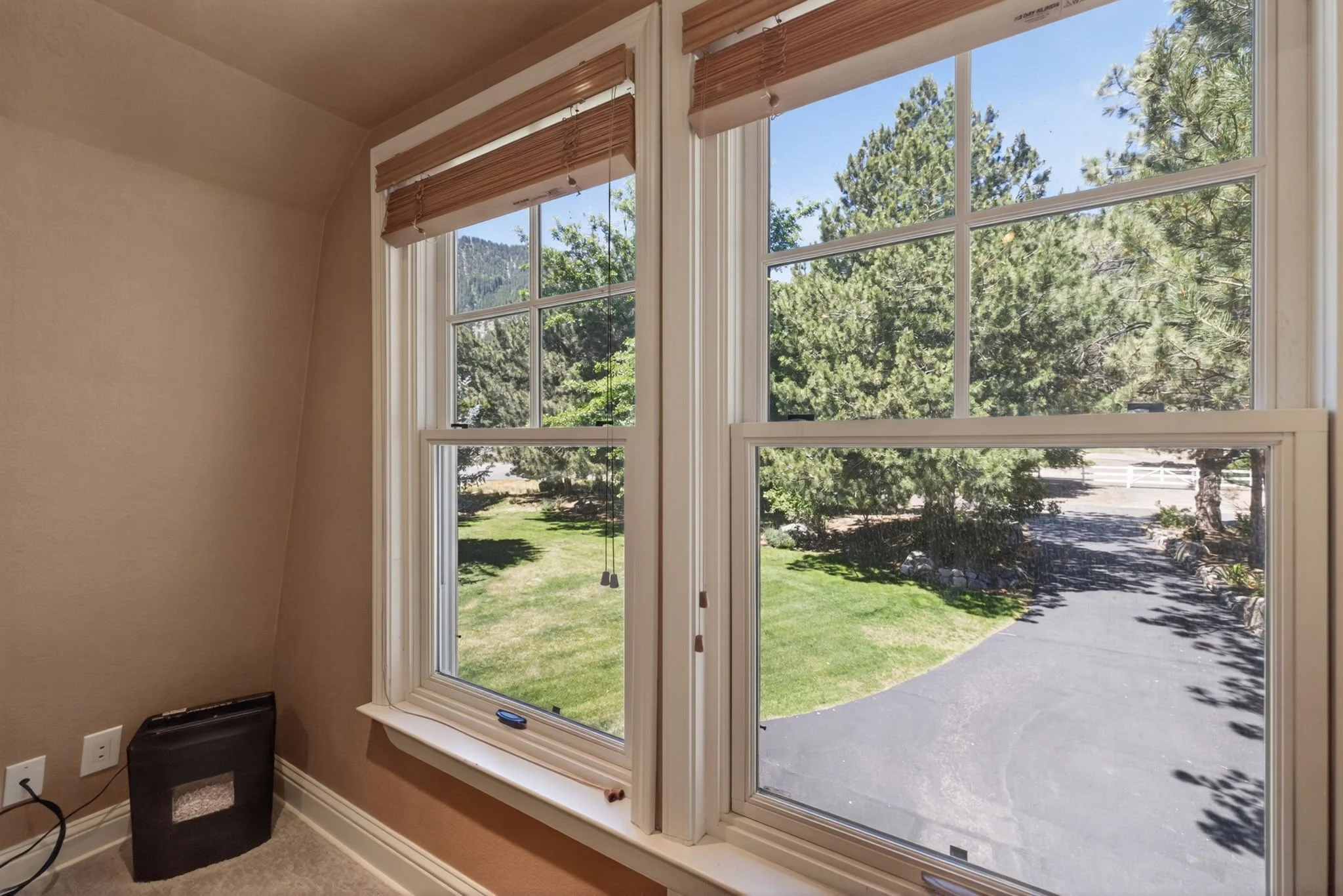 45-web-or-mls-242 Kinsey Way-45.jpg