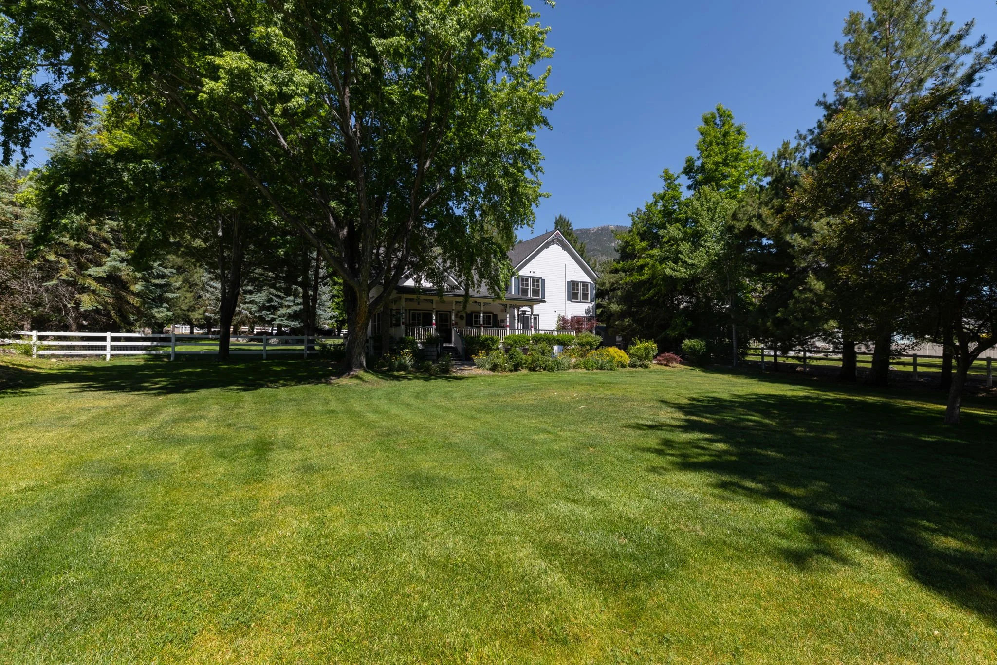 57-web-or-mls-242 Kinsey Way-57.jpg