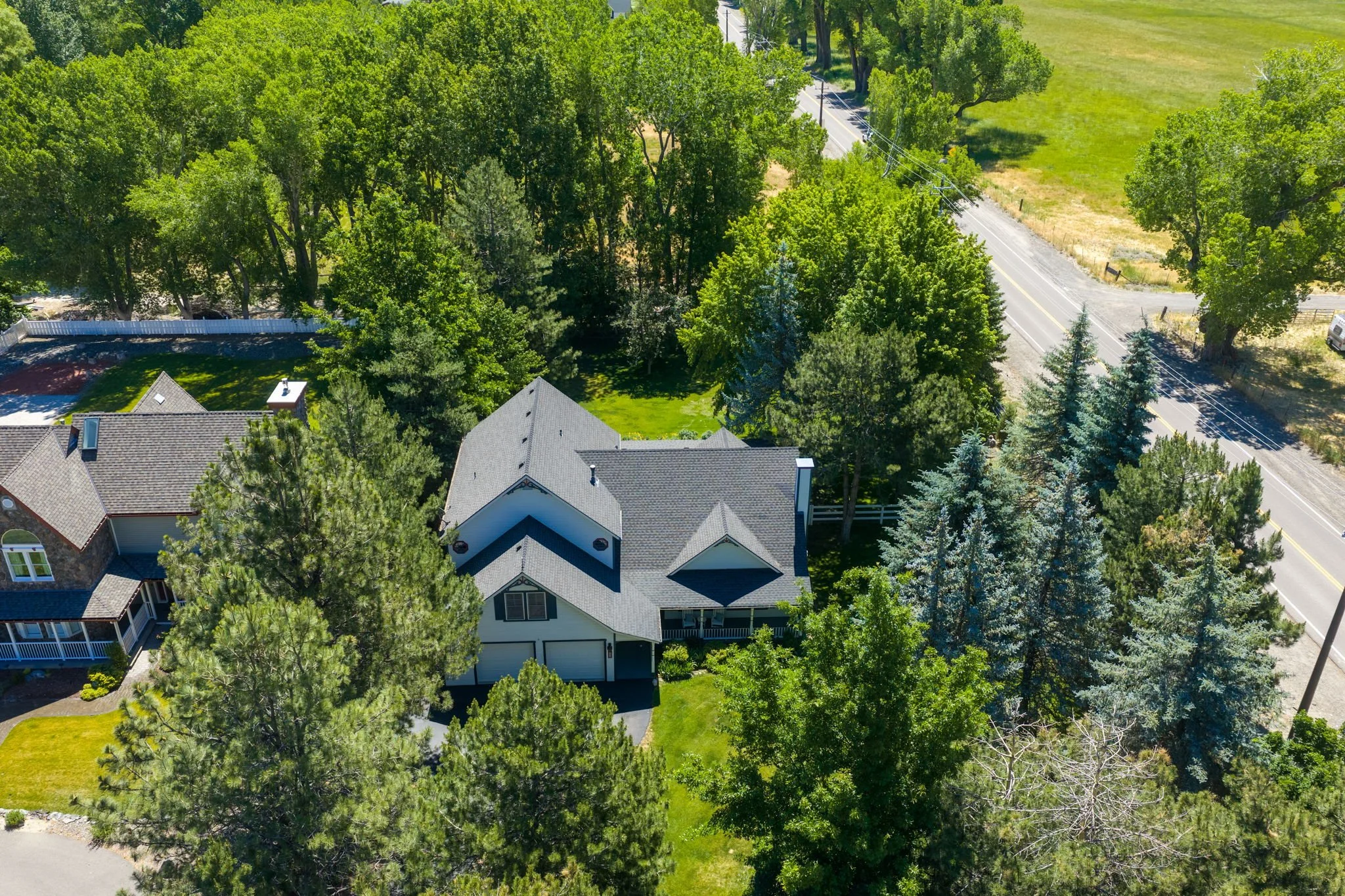 59-web-or-mls-242 Kinsey Way-59.jpg