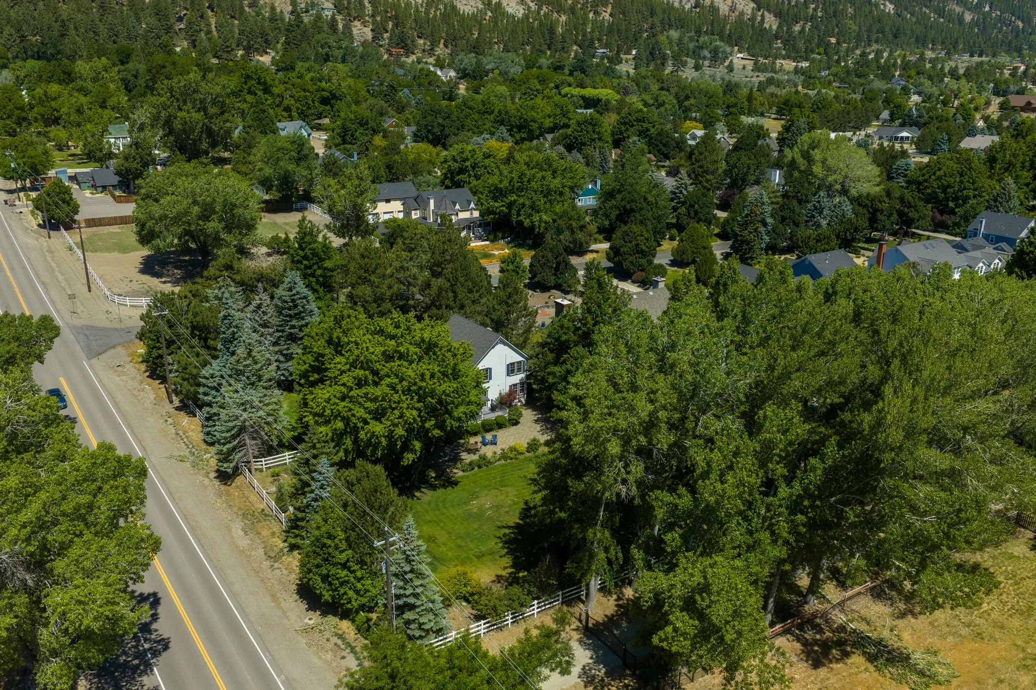 66-web-or-mls-242 Kinsey Way-66.jpg