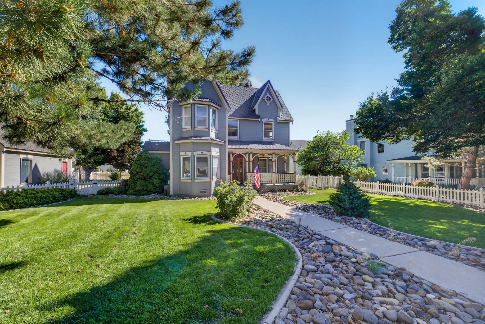 3-web-or-mls-212 Kinsey-3.jpg