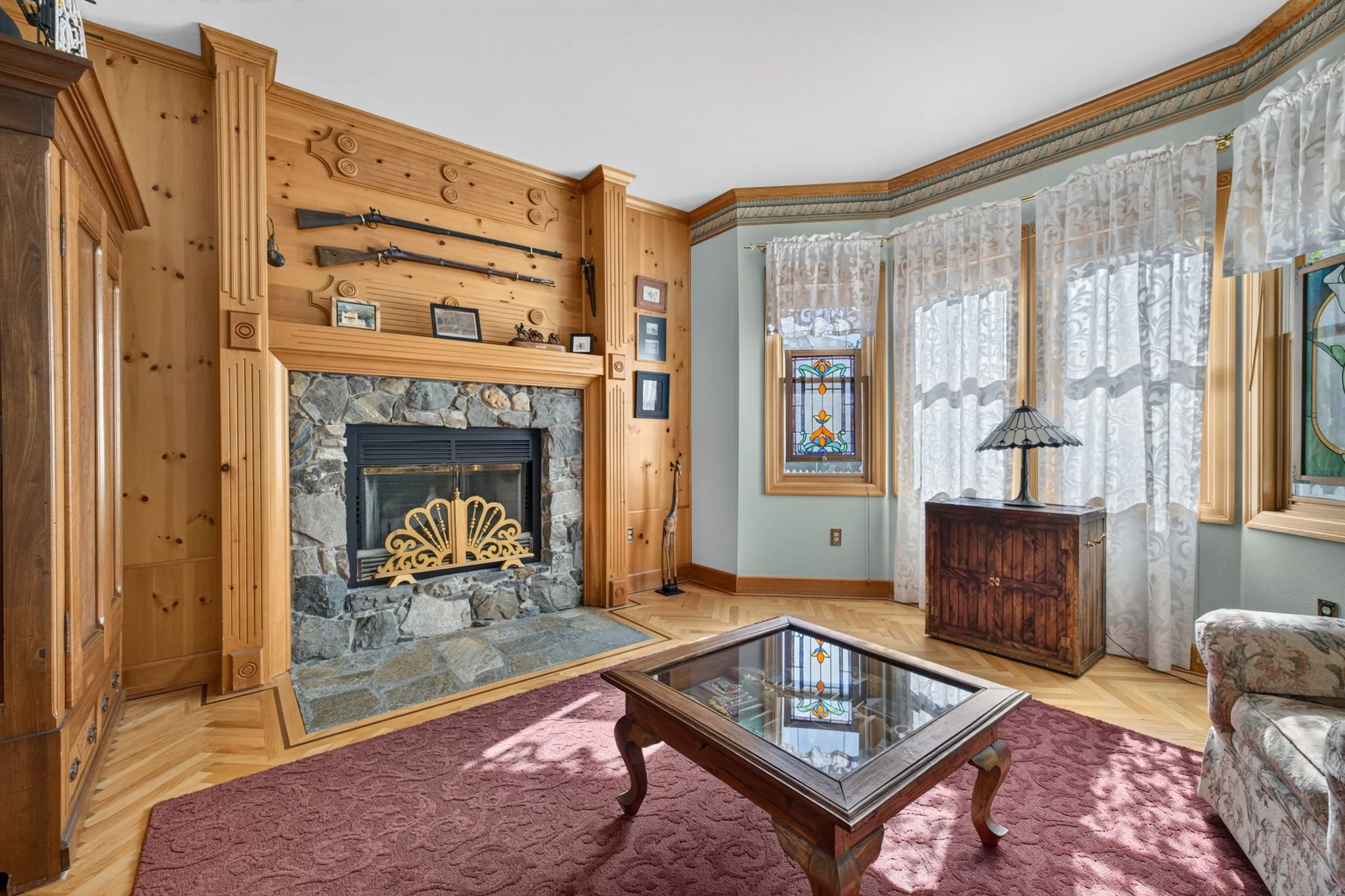 8-web-or-mls-212 Kinsey-8.jpg
