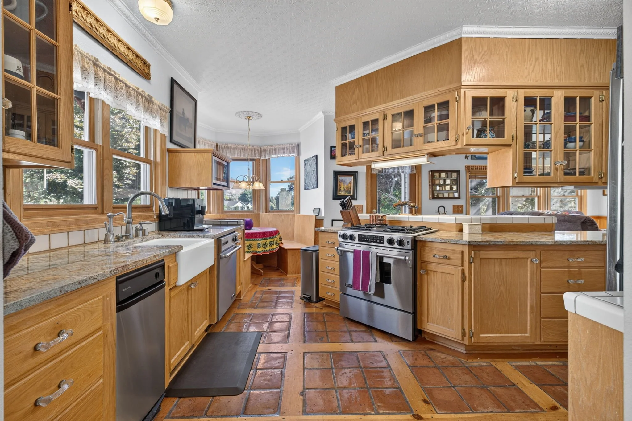 22-web-or-mls-212 Kinsey-22.jpg