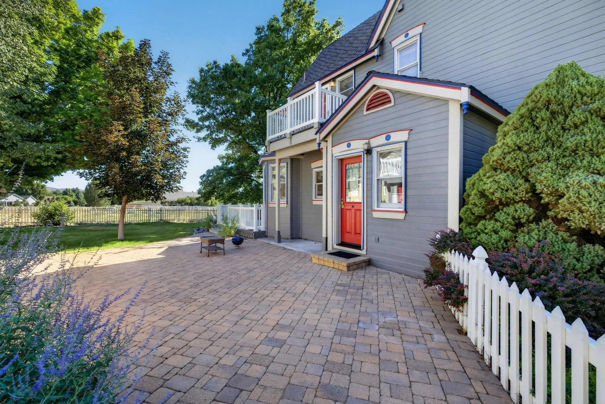54-web-or-mls-212 Kinsey-54.jpg