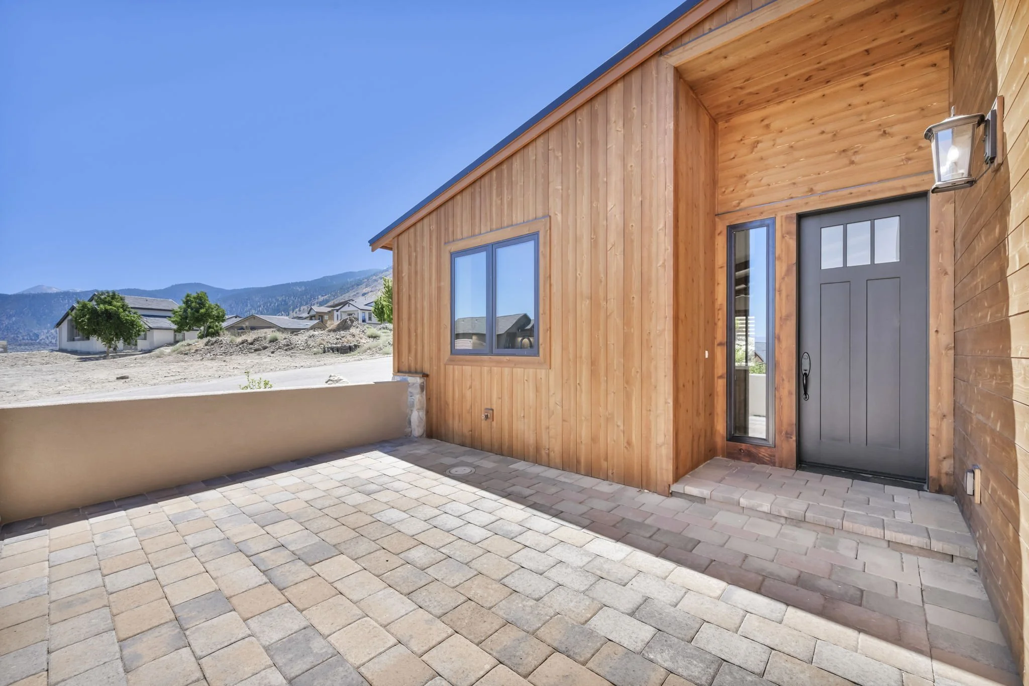 5-web-or-mls-456-tralee-ln.jpg