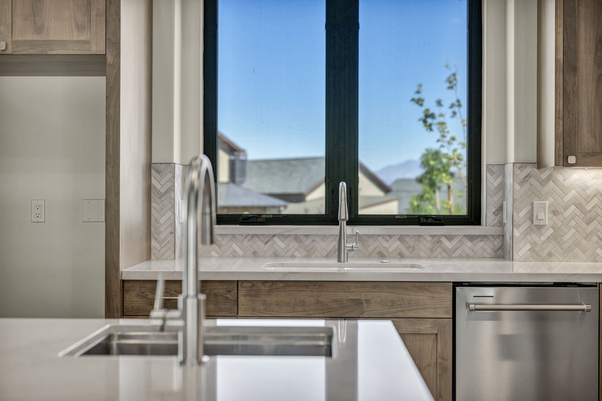 60-web-or-mls-456-tralee-ln.jpg