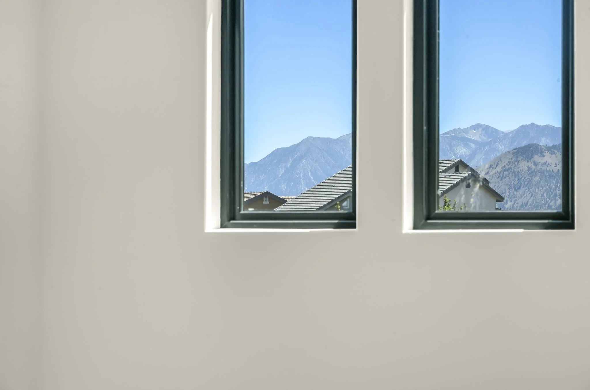 61-web-or-mls-456-tralee-ln.jpg