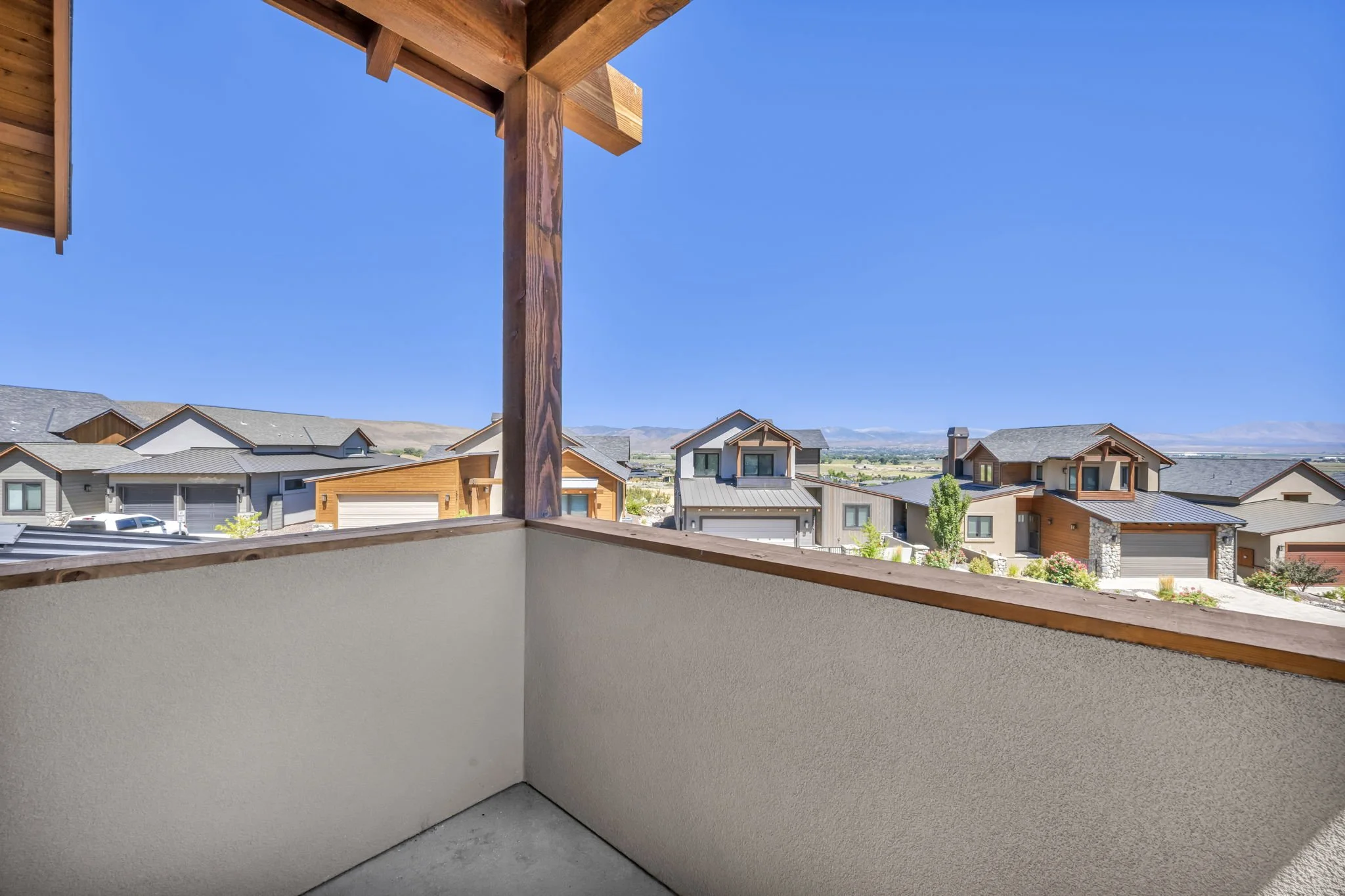 82-web-or-mls-456-tralee-ln.jpg