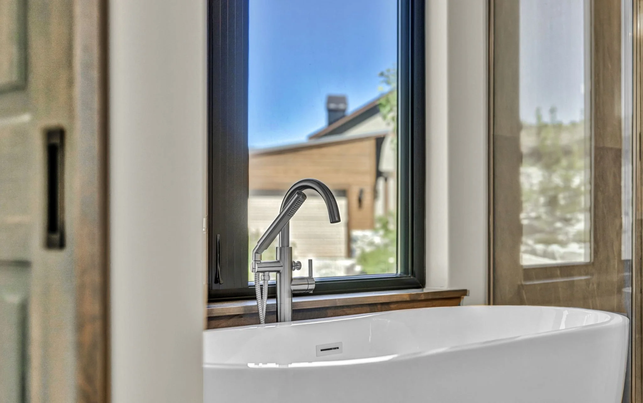 95-web-or-mls-456-tralee-ln.jpg