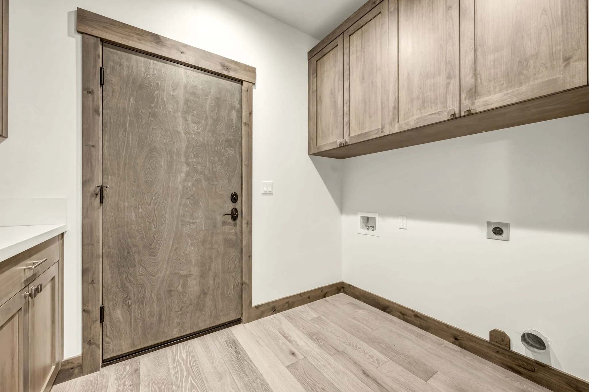 96-web-or-mls-456-tralee-ln.jpg