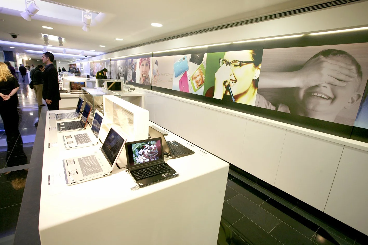 02.SONY STYLE.foto-small.jpg