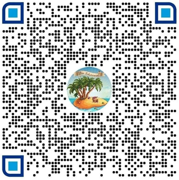 Ein QR-Code mit einem Bild in der Mitte, das einen Baum auf einer kleinen Insel zeigt, mit einem kleinen Koffer und einer Sonnenbrille, und einem Text, der 'Die Schatzinsel' sagt.