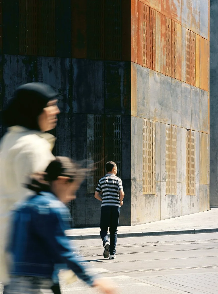 Bruxelles, Place Liedts, architecte Mario Garzaniti 2002