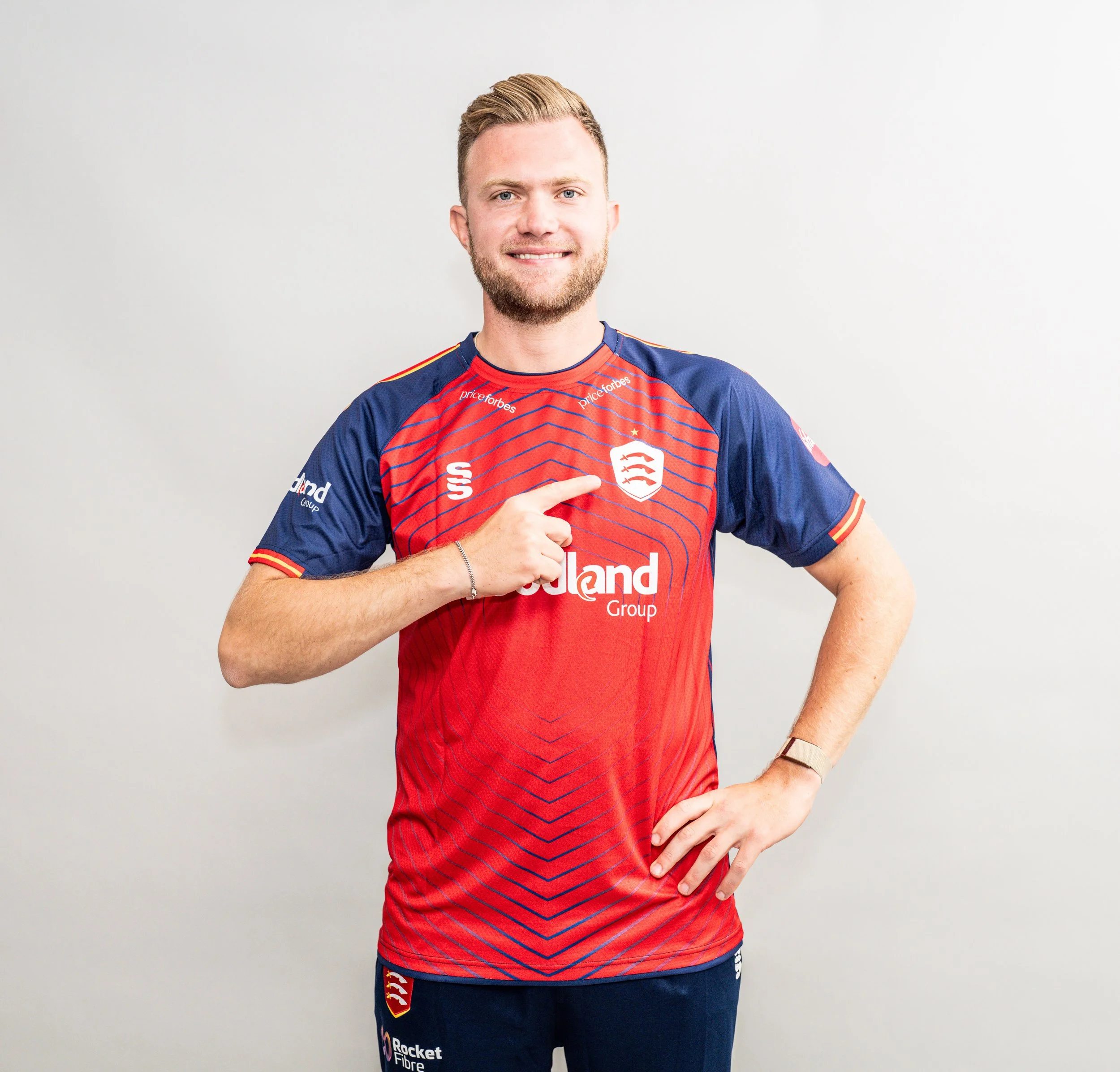 Sam Cook Cricket Player - Tracey Davies Photography 