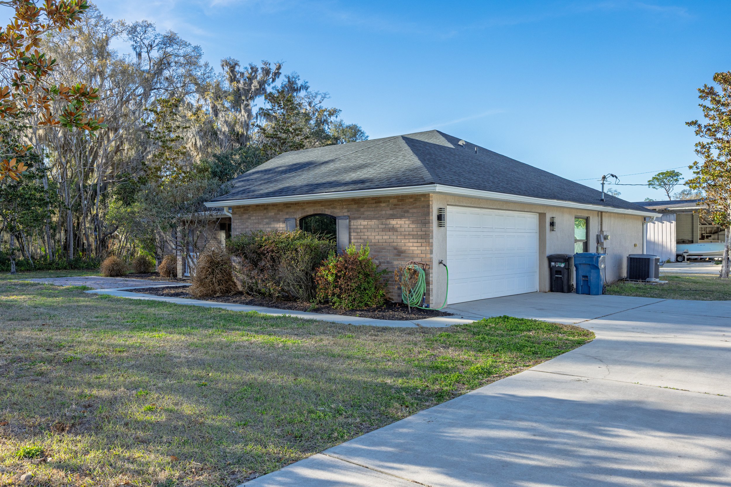 535 E Plymouth 20mb-2.jpg