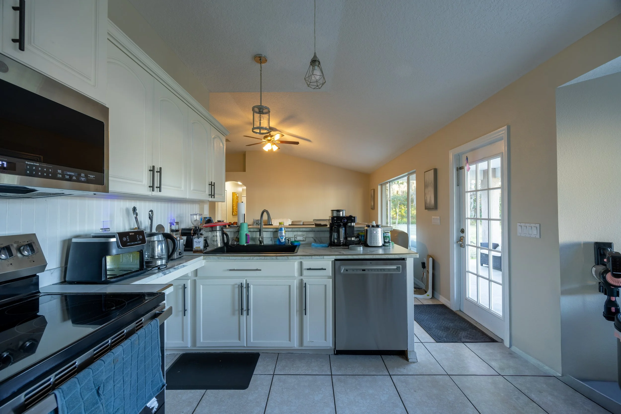 535 E Plymouth 20mb-26.jpg