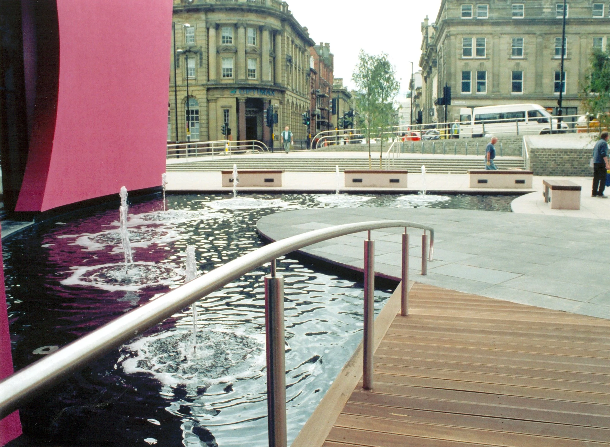 05.jpg