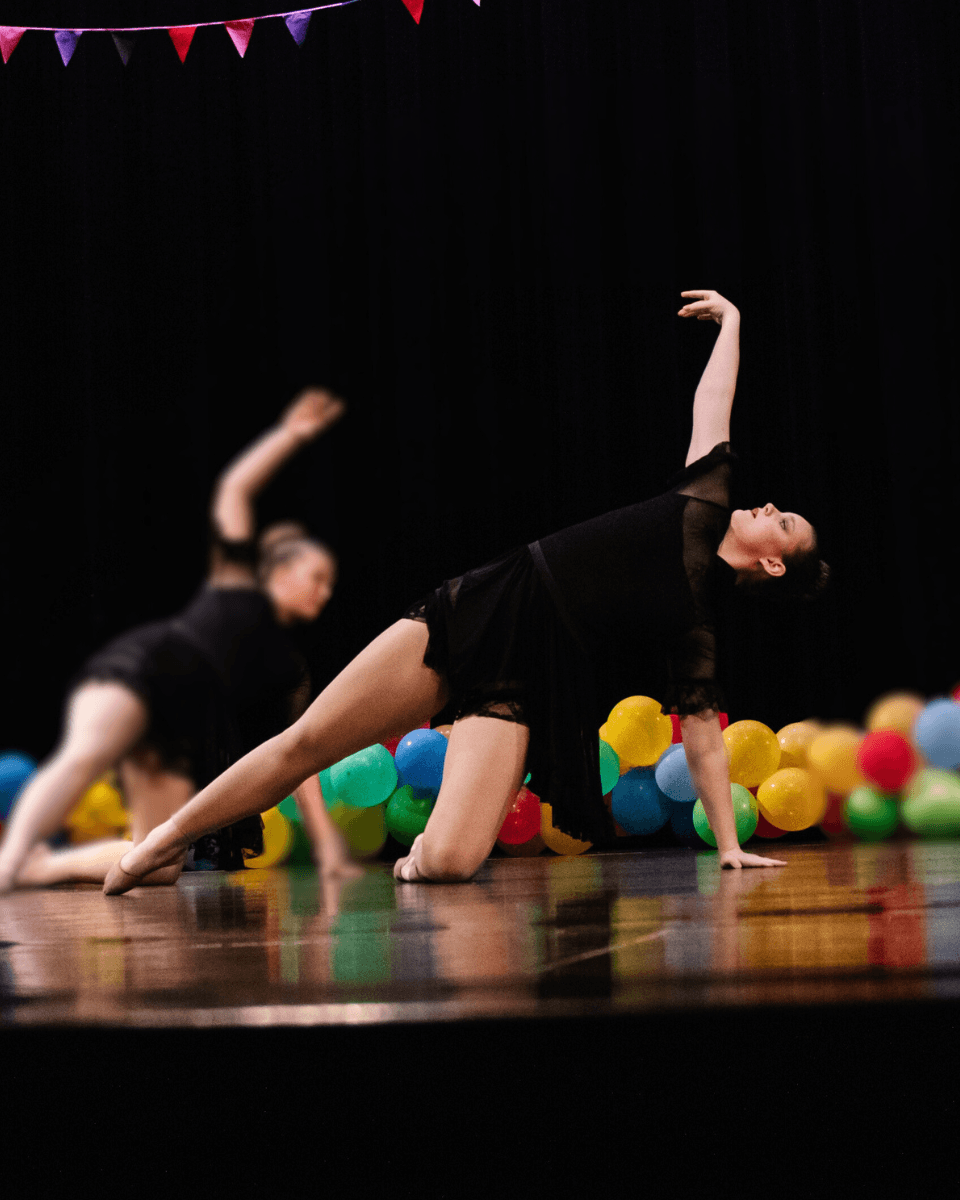 Elizabeth Headshot | Crazy Moves Dance Studio in Emmett, MI