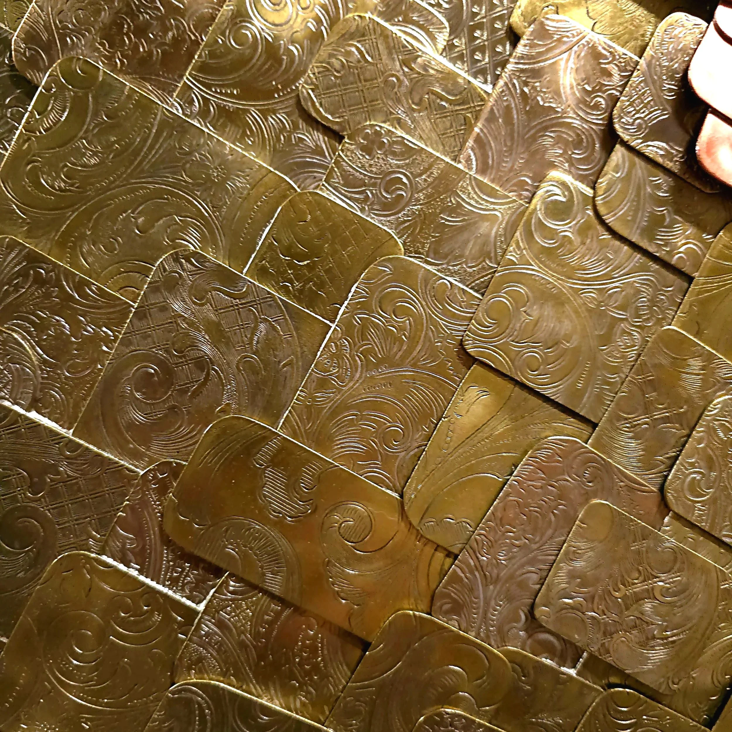 balance-copper-brass-wall-art-close-up-brass