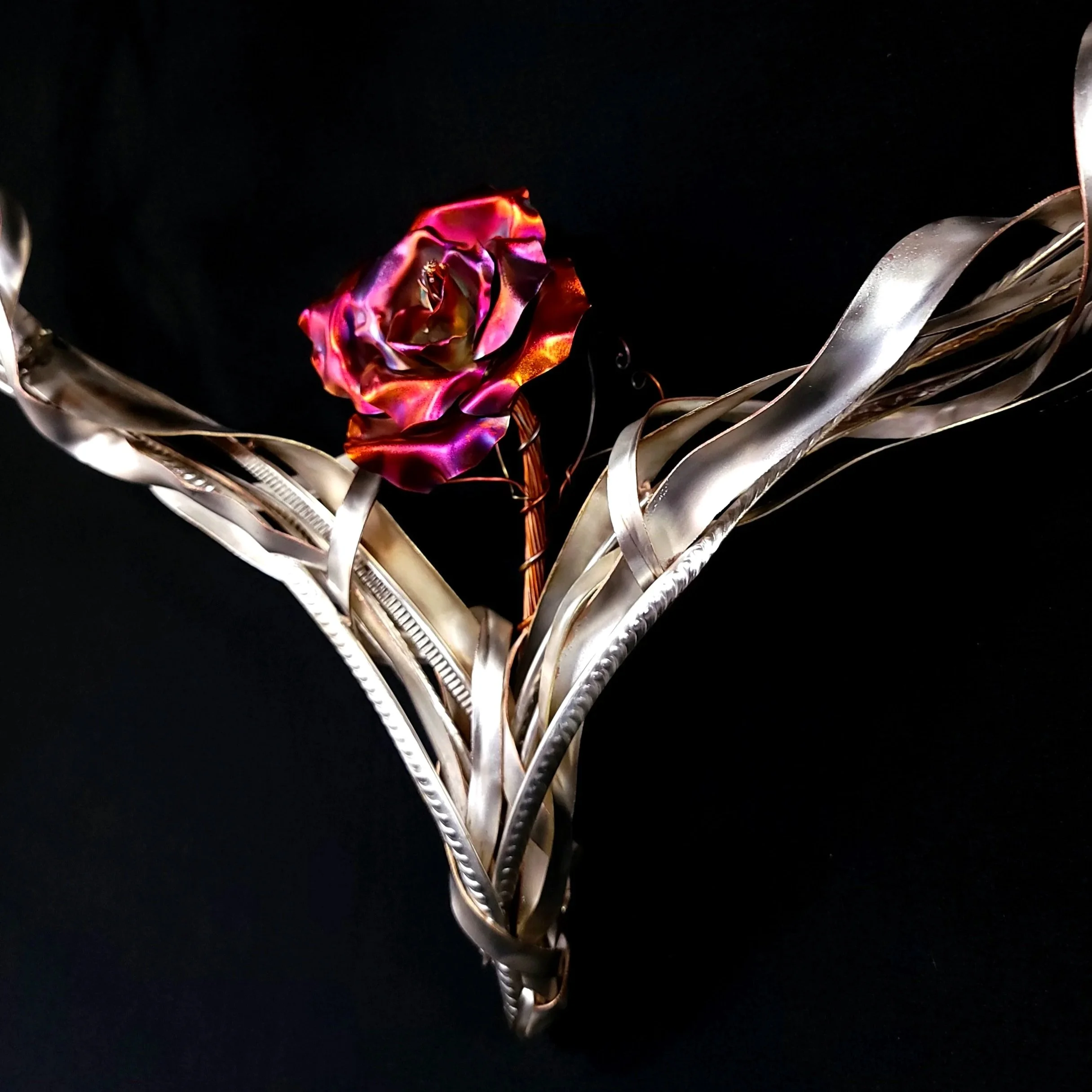 silver-heart-wall-art-single-red-rose-front-right