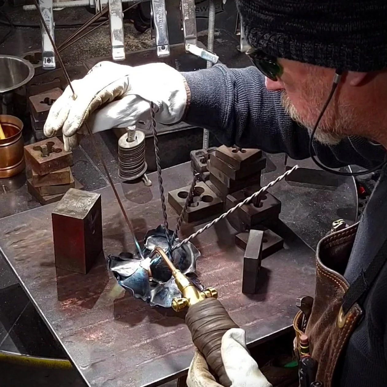 brides-bridal-copper-rose-wedding-bouquet-welding