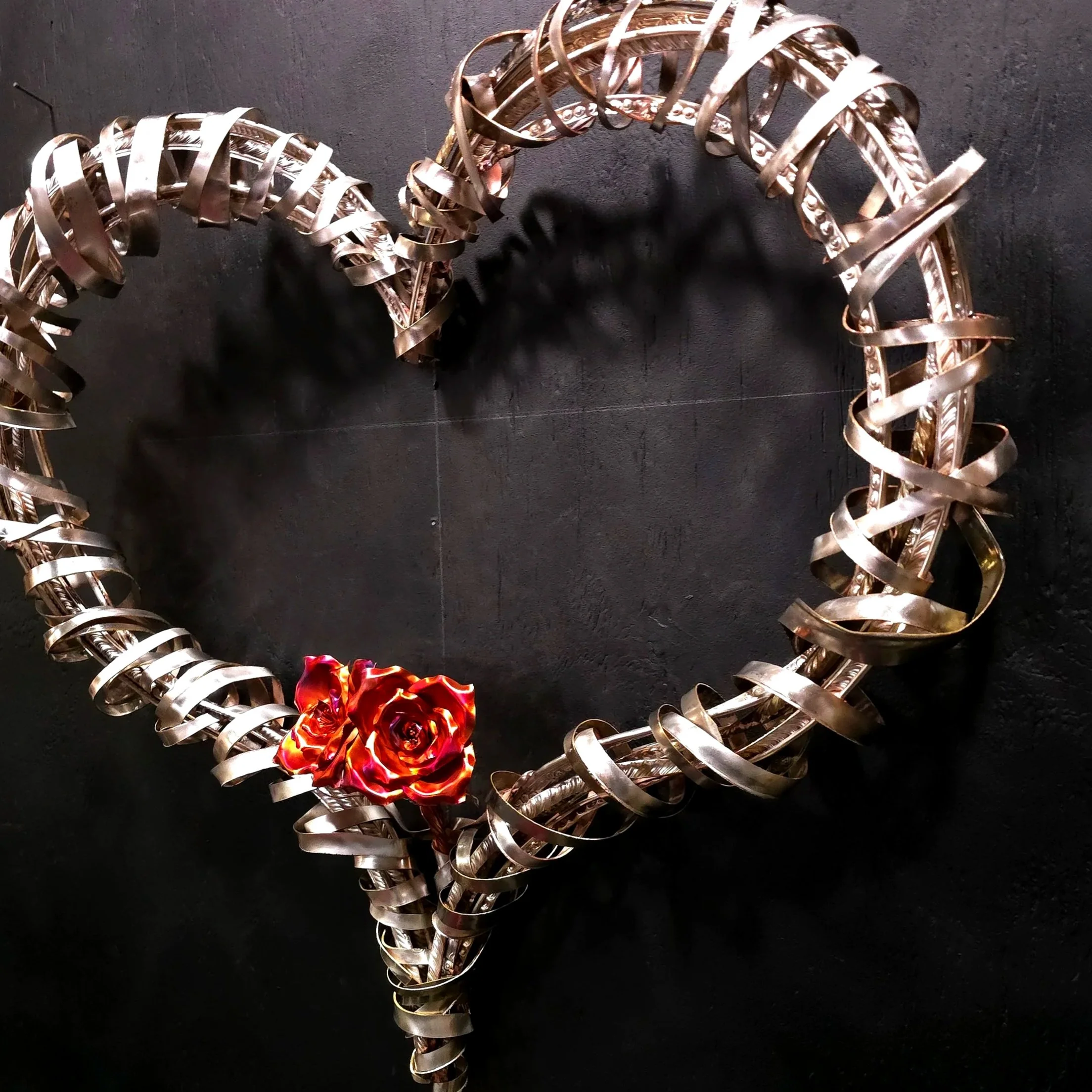 silver-plate-woven-heart-with-copper-roses-front-right