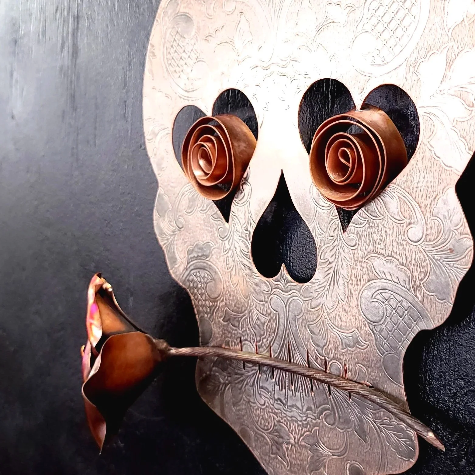 silver-sugar-skull-with-copper-rose-close-right