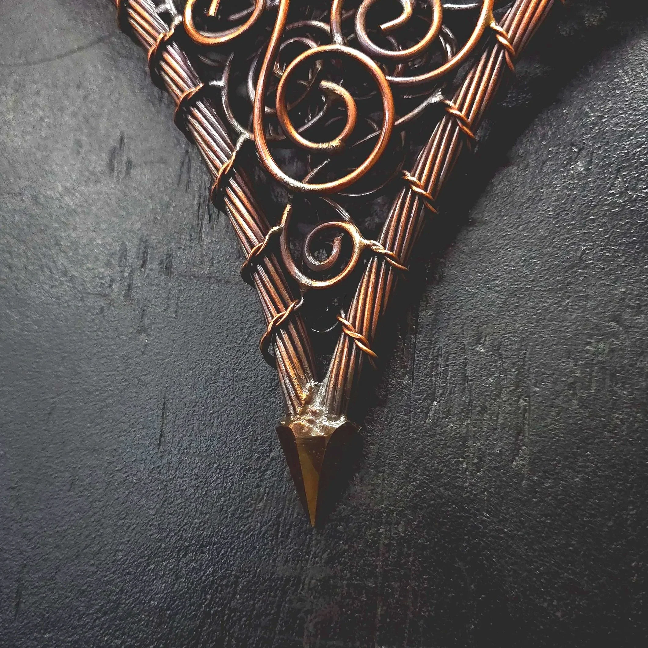 crazy-in-love-copper-wire-coil-heart-antique-tip