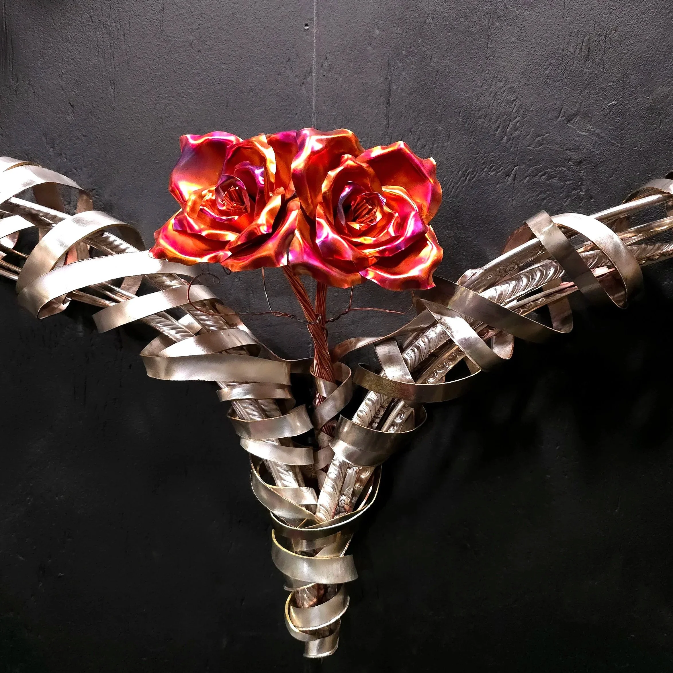 silver-plate-woven-heart-with-copper-roses-front-close